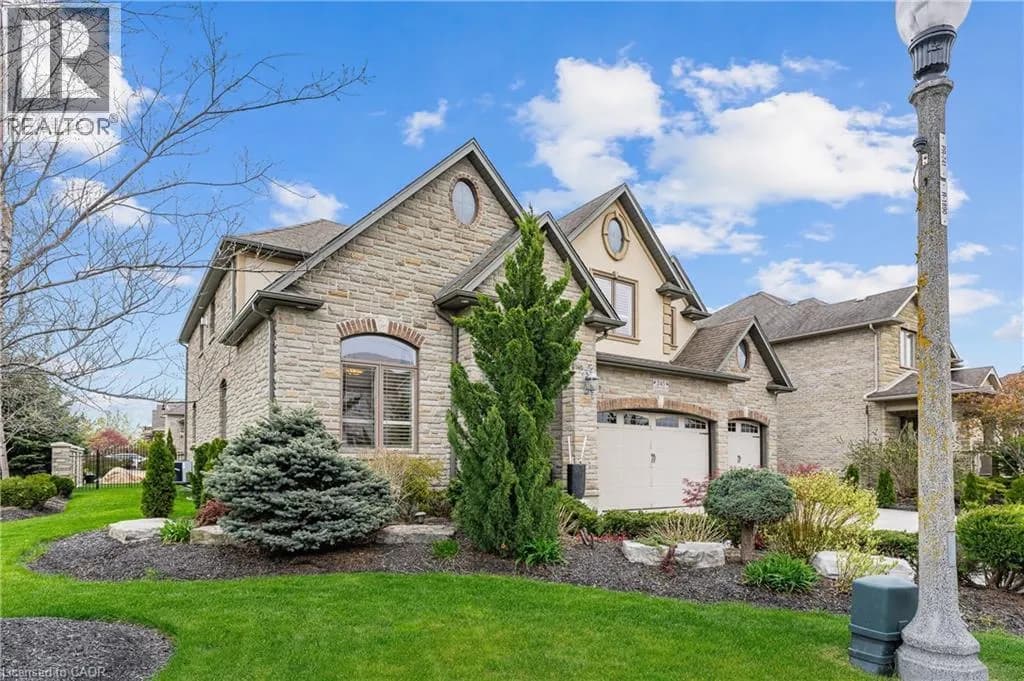 245 JOSEPH SCHOERG Crescent — photo 4 of 50