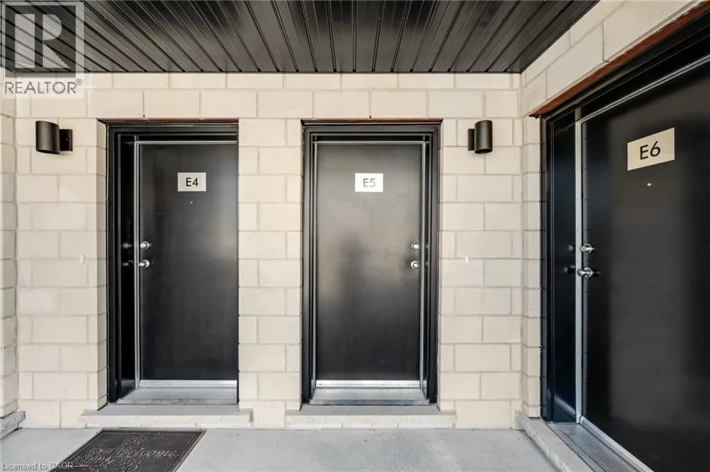 410 NORTHFIELD Drive W Unit# D11 — photo 3 of 24