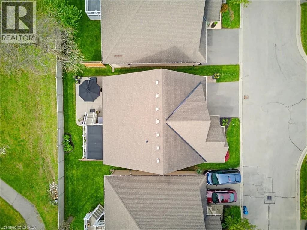 68 FAIRVIEW Drive Unit# 9 — photo 5 of 43