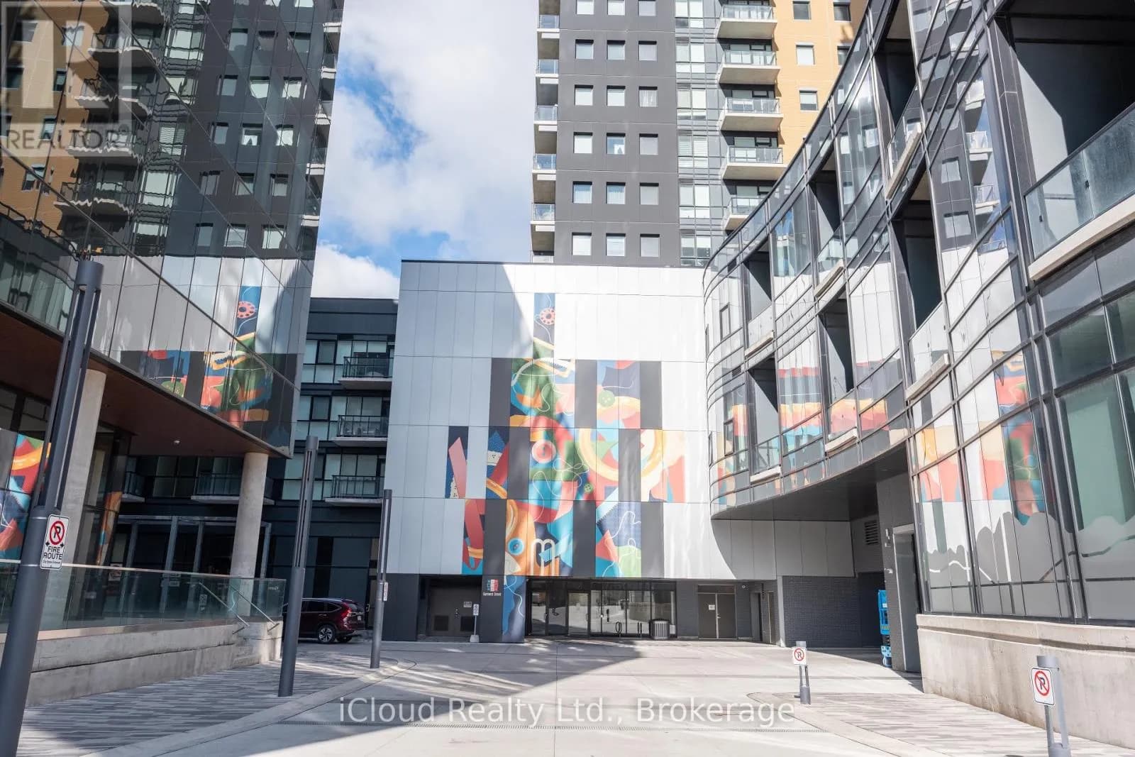 PH 2707 - 108 GARMENT STREET — photo 3 of 27
