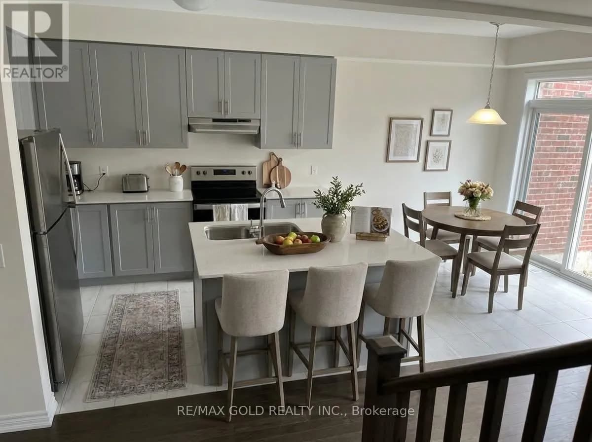 90 GRASSBOURNE AVENUE — photo 4 of 21