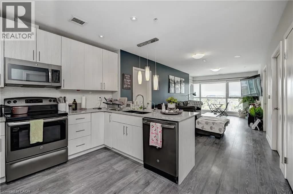 1 VICTORIA Street S Unit# 1713 — photo 4 of 39