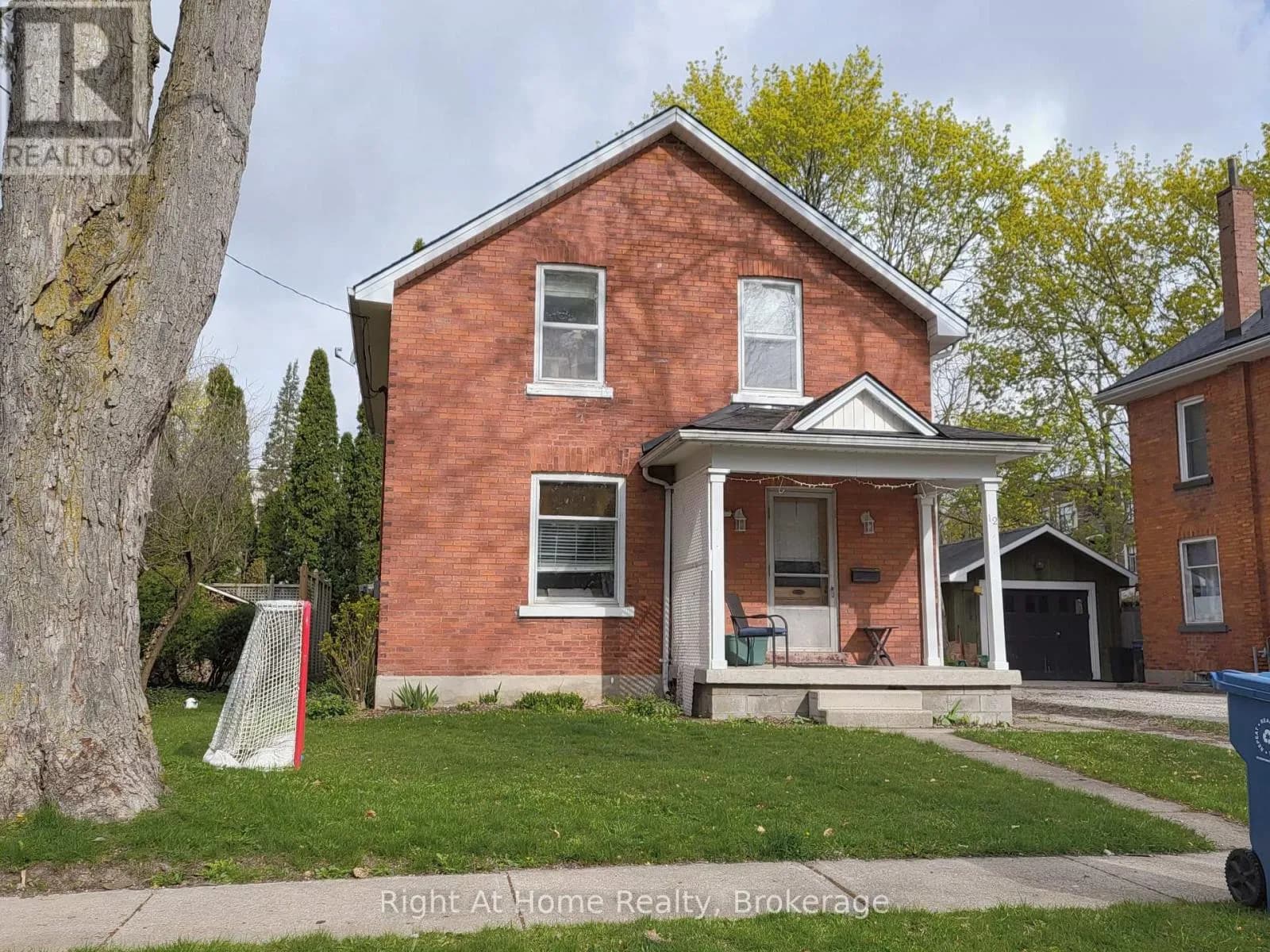 12 MERCER STREET — photo 1 of 31