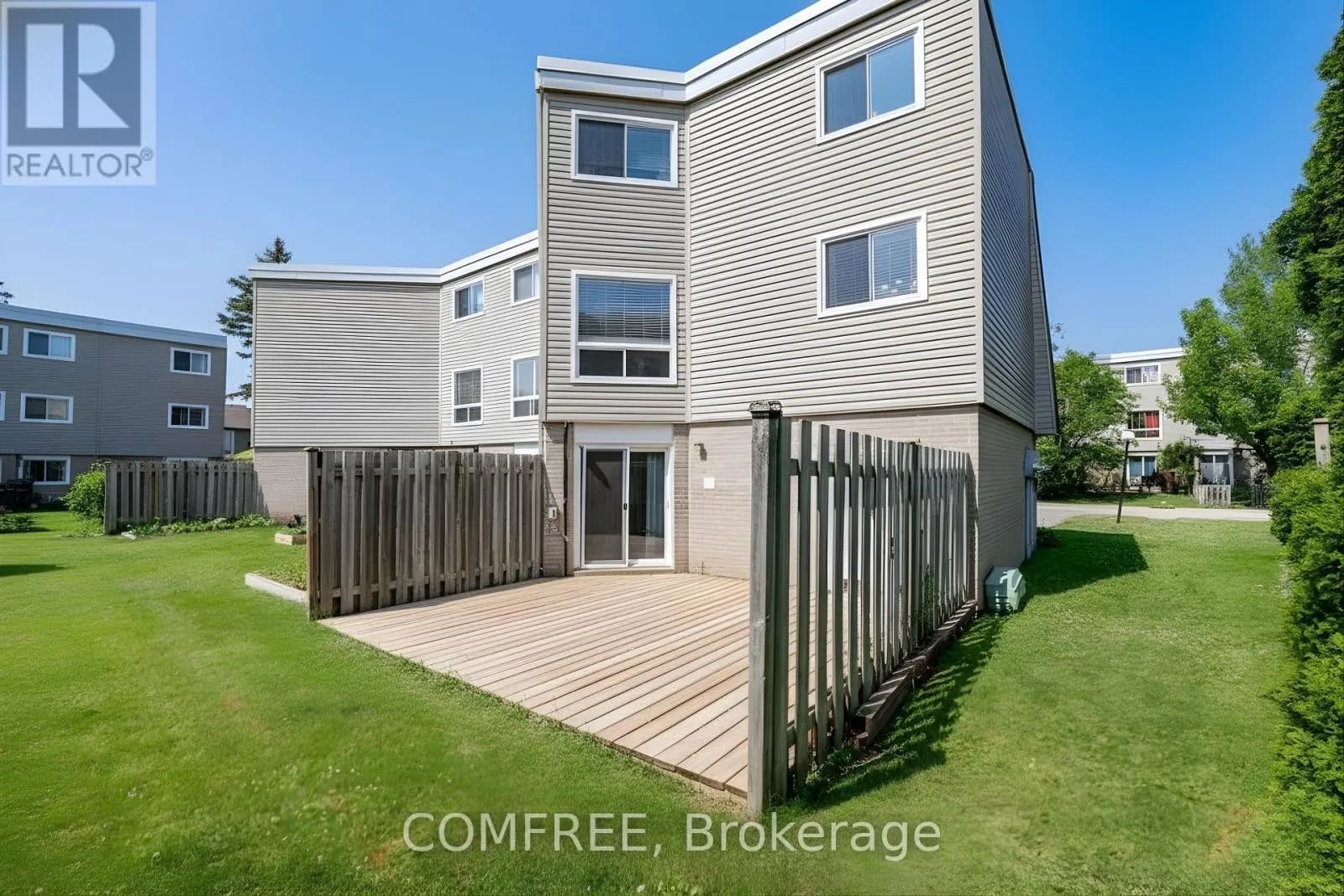 26 - 60 ELMSDALE DRIVE — photo 1 of 7