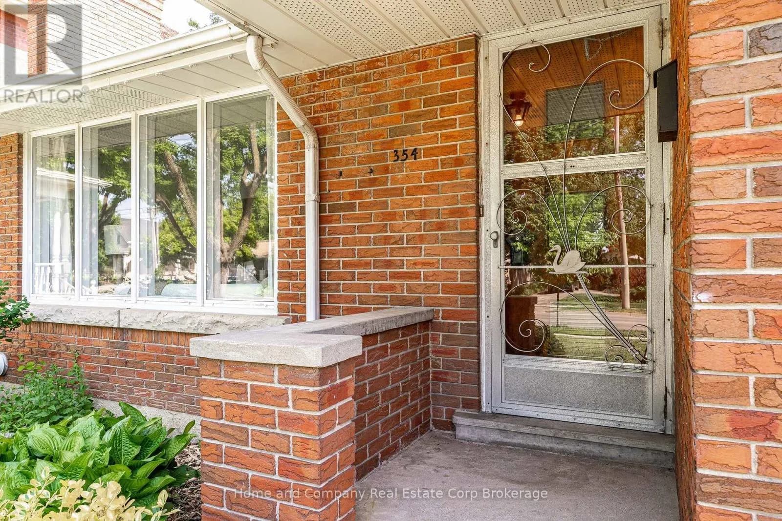 354 WEST GORE STREET — photo 3 of 39