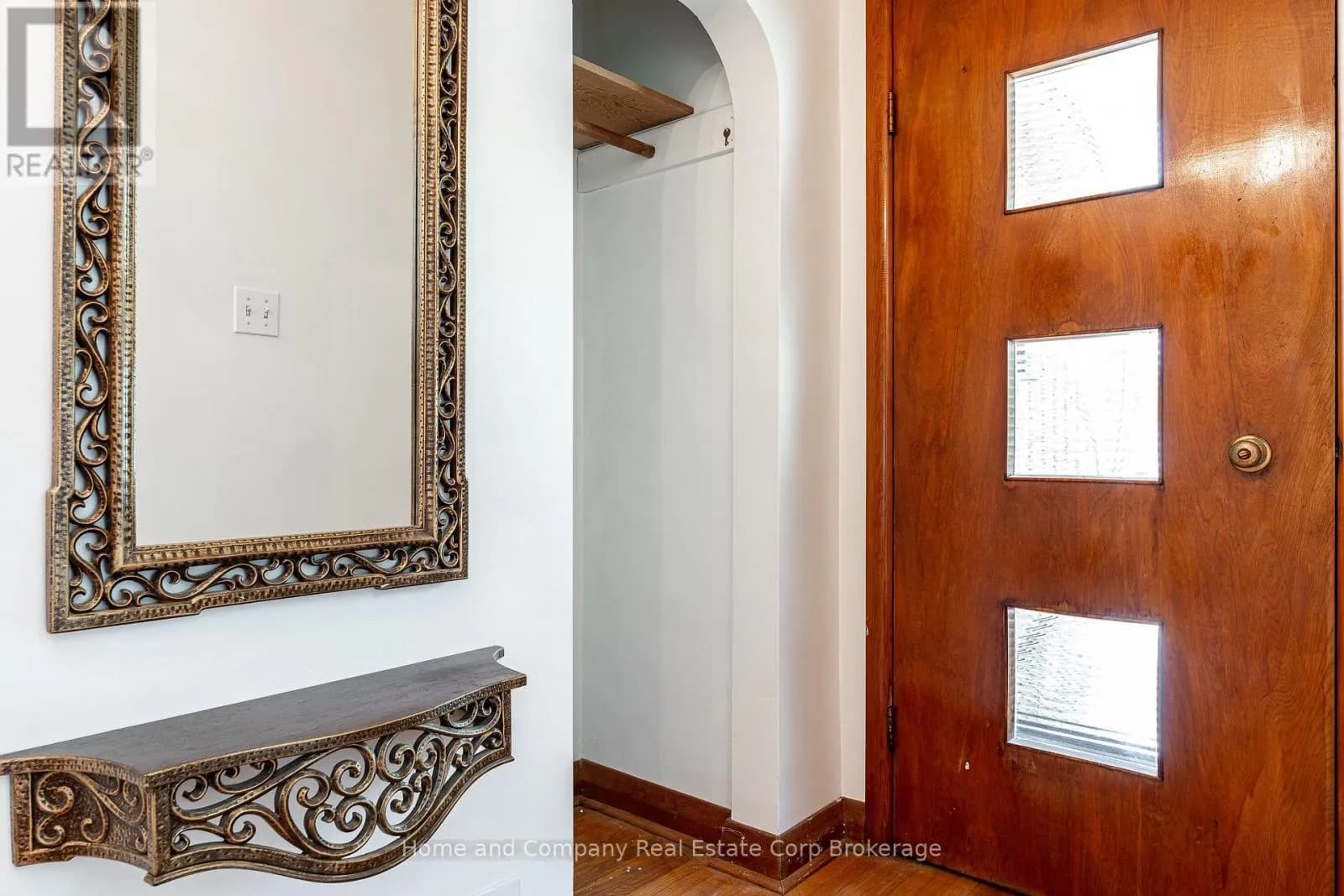 354 WEST GORE STREET — photo 4 of 39