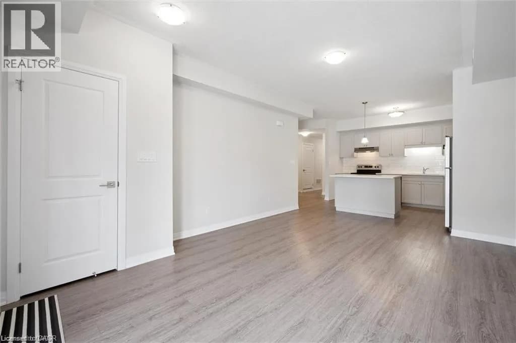 25 ISHERWOOD Avenue Unit# C34 — photo 4 of 18