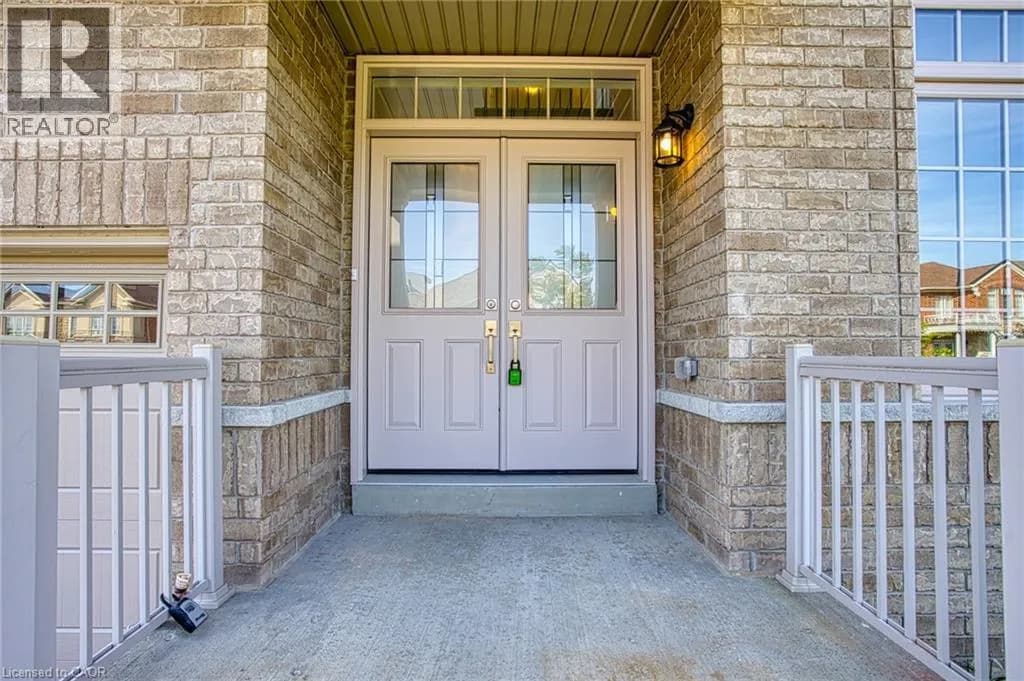 156 MCKNIGHT Avenue — photo 3 of 50