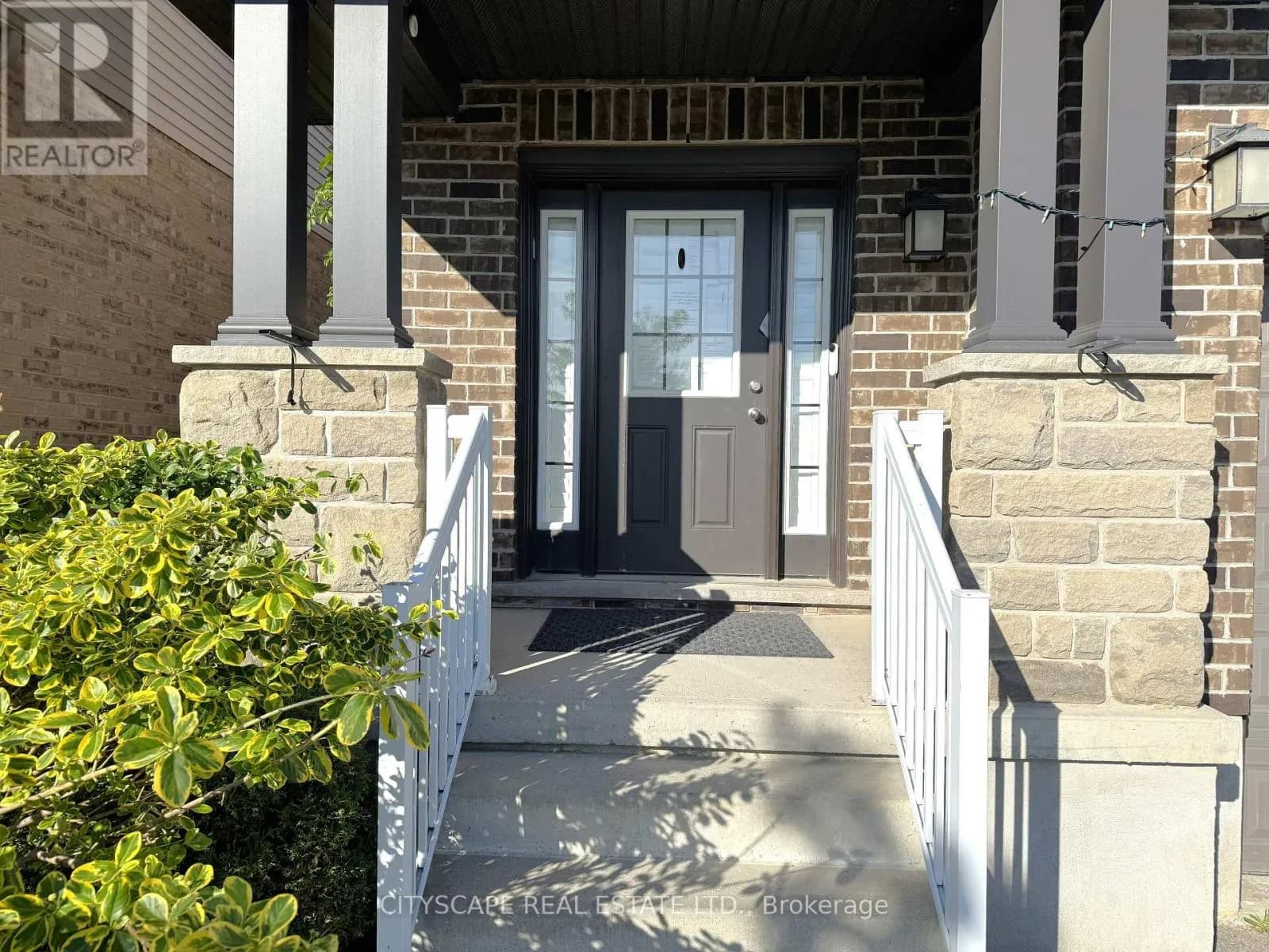 541 SUNDEW DRIVE — photo 5 of 47