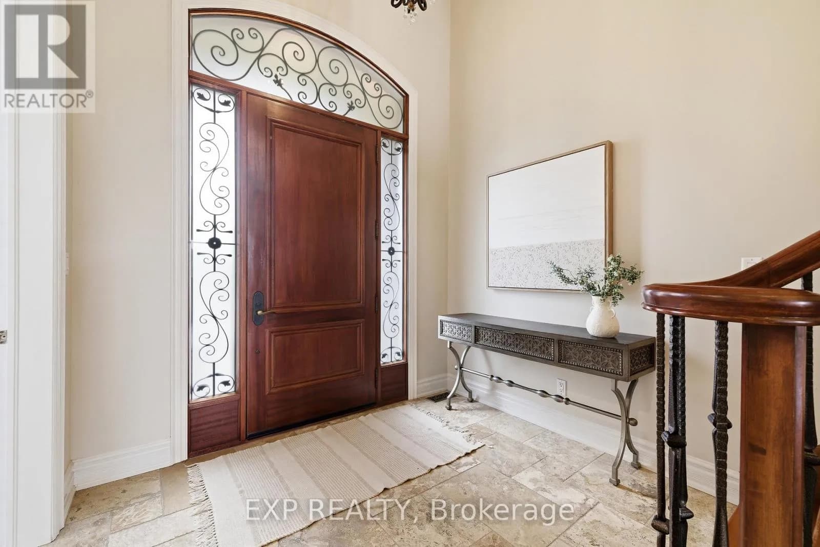 54 PAIGE STREET — photo 4 of 50