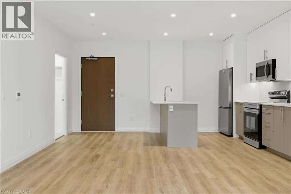 525 NEW DUNDEE Road Unit# 525 — photo 4 of 43