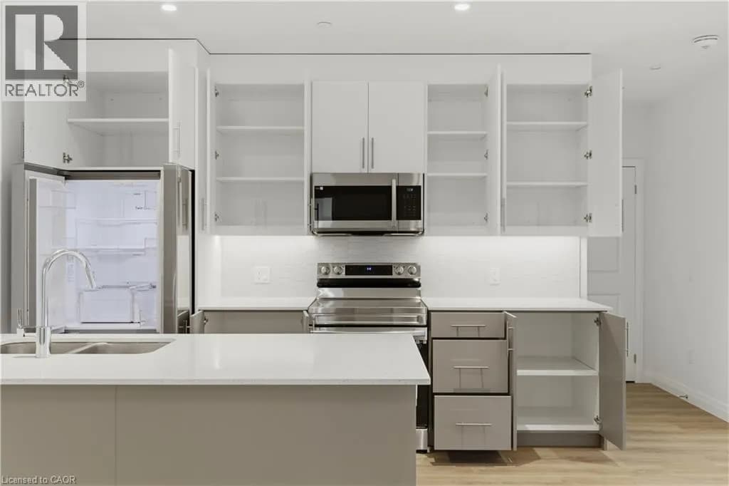 525 NEW DUNDEE Road Unit# 525 — photo 5 of 43