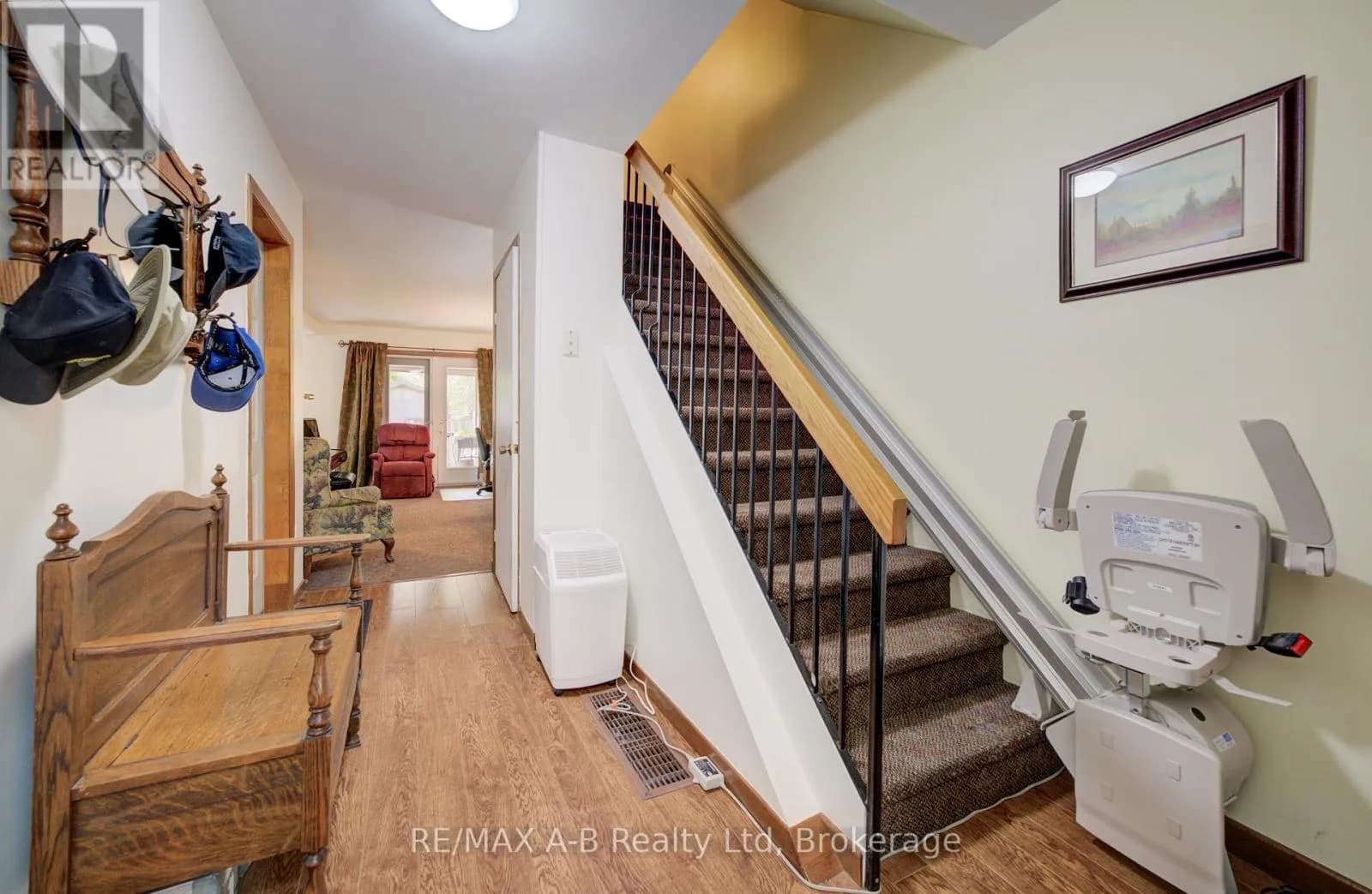 23 GALT ROAD — photo 5 of 35
