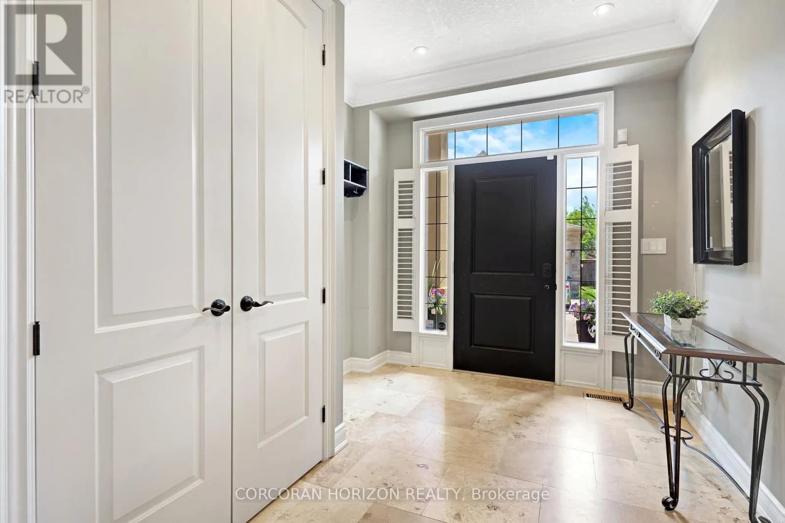 8 - 258 EDGEWATER CRESCENT — photo 4 of 50