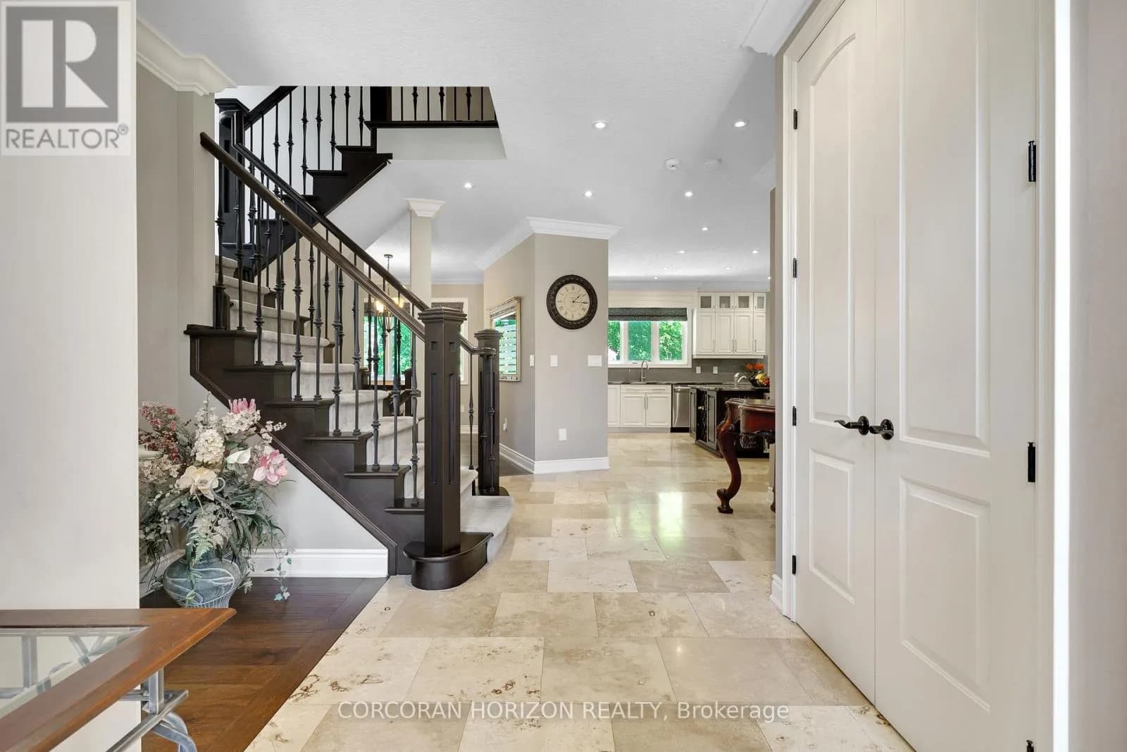 8 - 258 EDGEWATER CRESCENT — photo 5 of 50