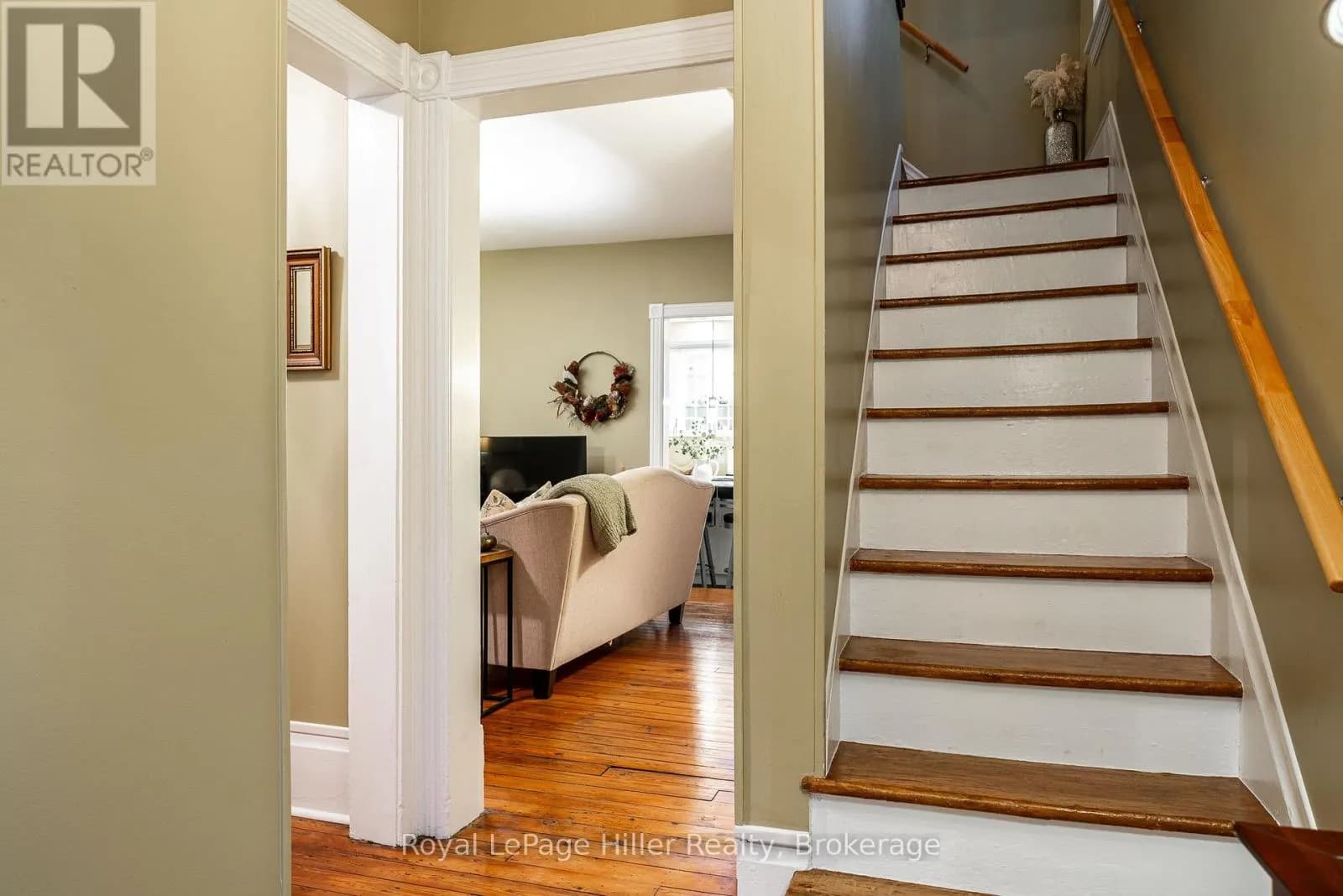 121 MILTON STREET — photo 4 of 50