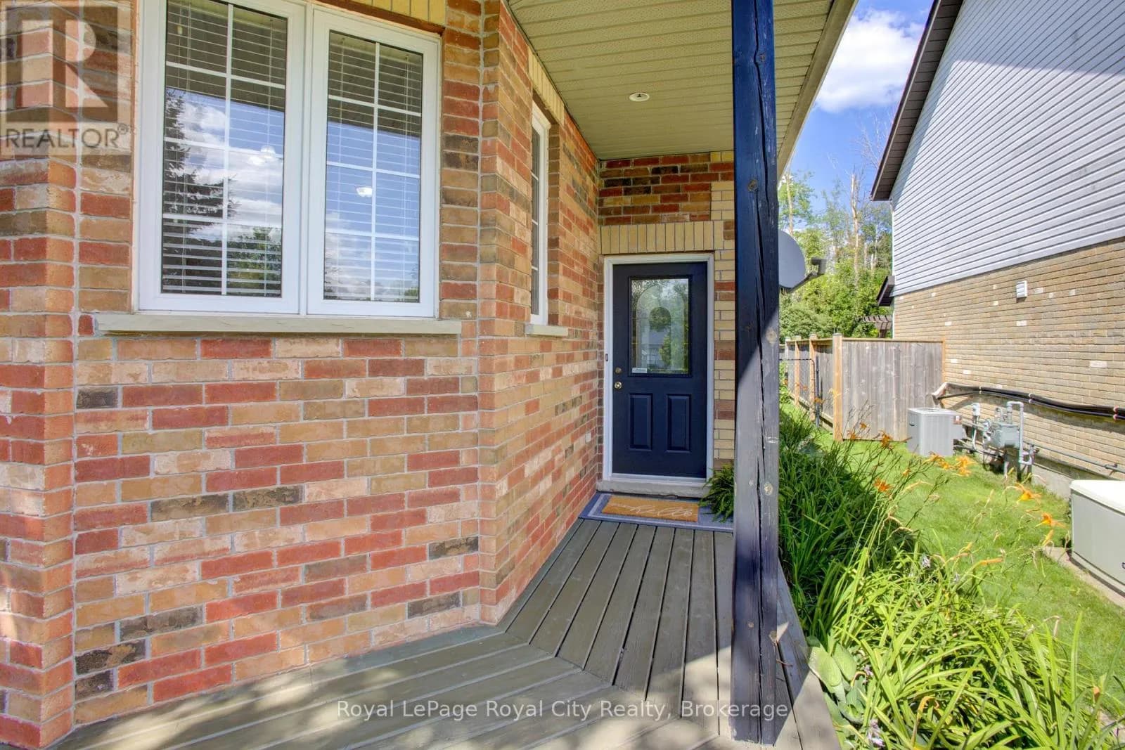 830 SCOTLAND STREET — photo 5 of 43
