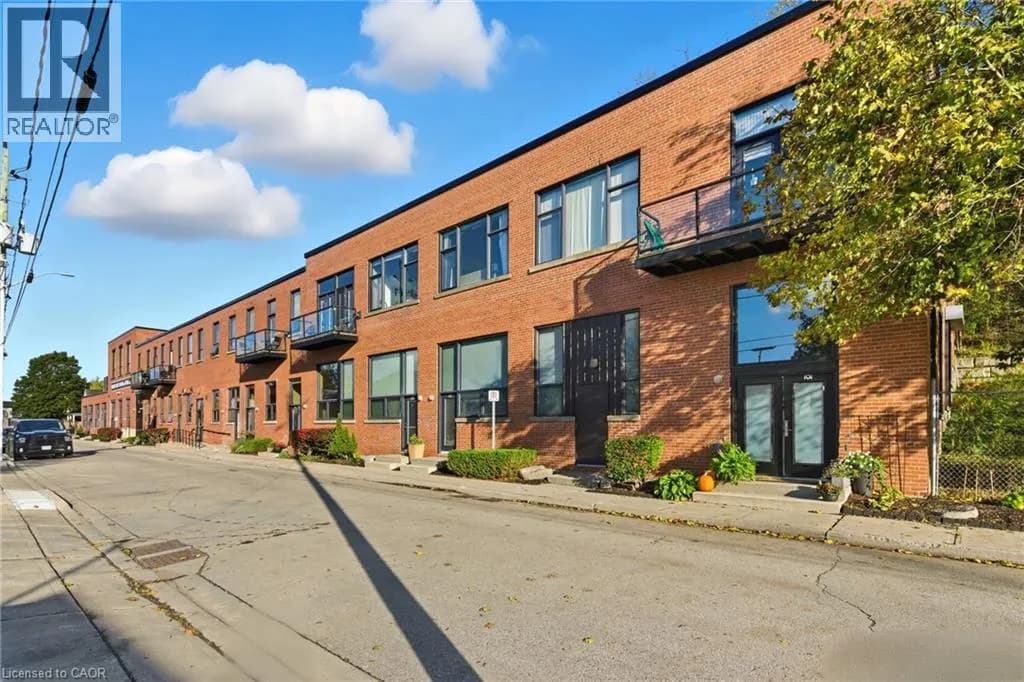 85 SPRUCE Street N Unit# 203 — photo 4 of 40