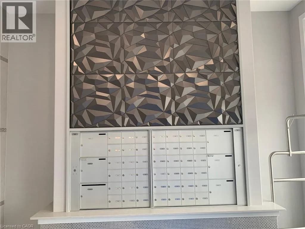 105 SPENCER Avenue Unit# 304 — photo 4 of 21