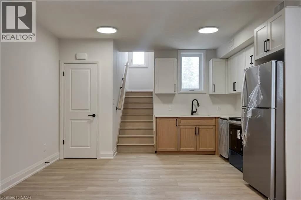 800 MYERS Road Unit# 103 — photo 1 of 8