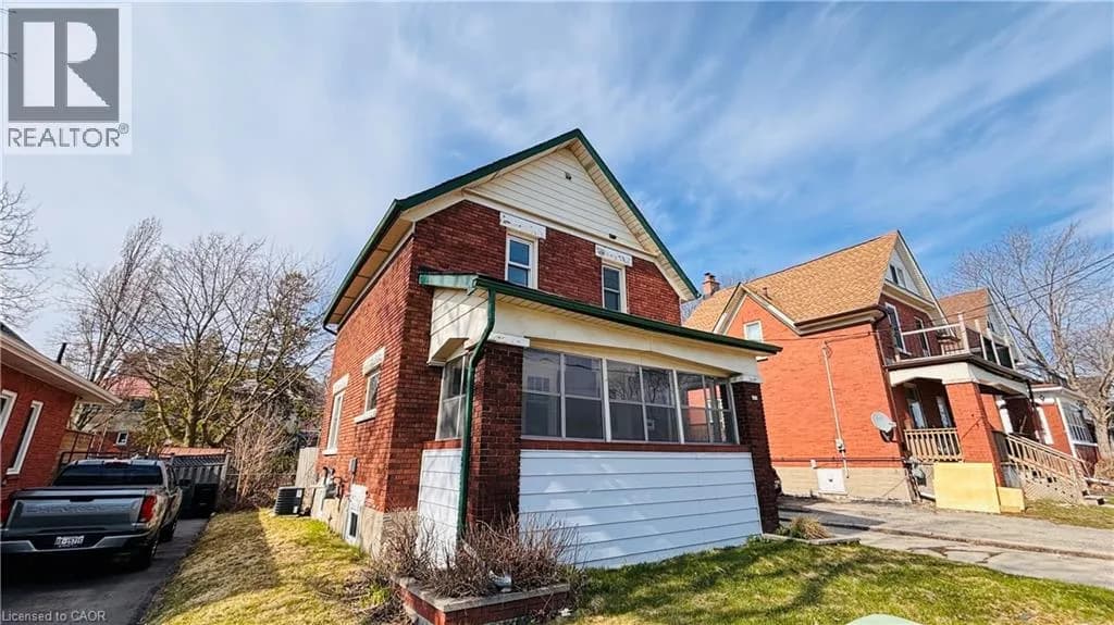 138 GLASGOW Street — photo 4 of 24