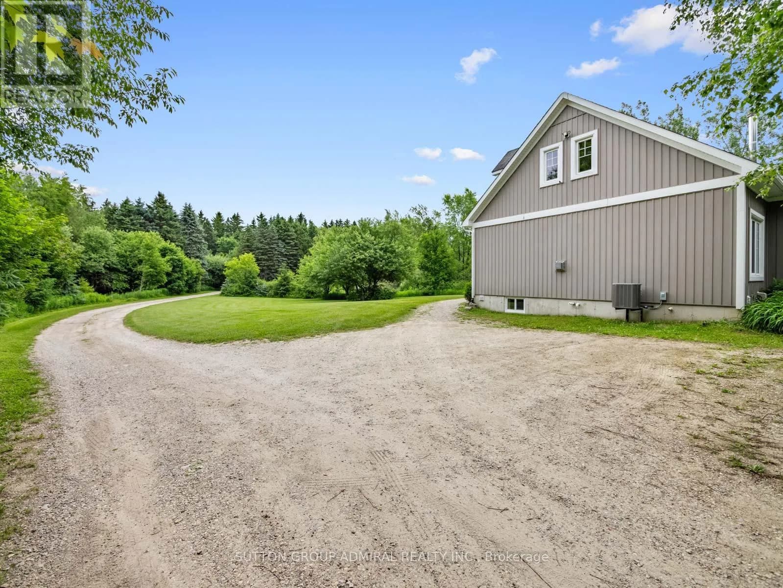 6886 WELLINGTON RD 16 — photo 5 of 50