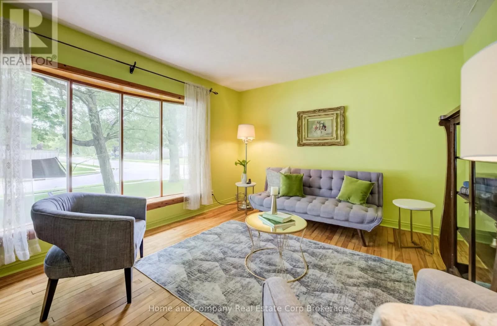 122 BRYDGES STREET — photo 4 of 37