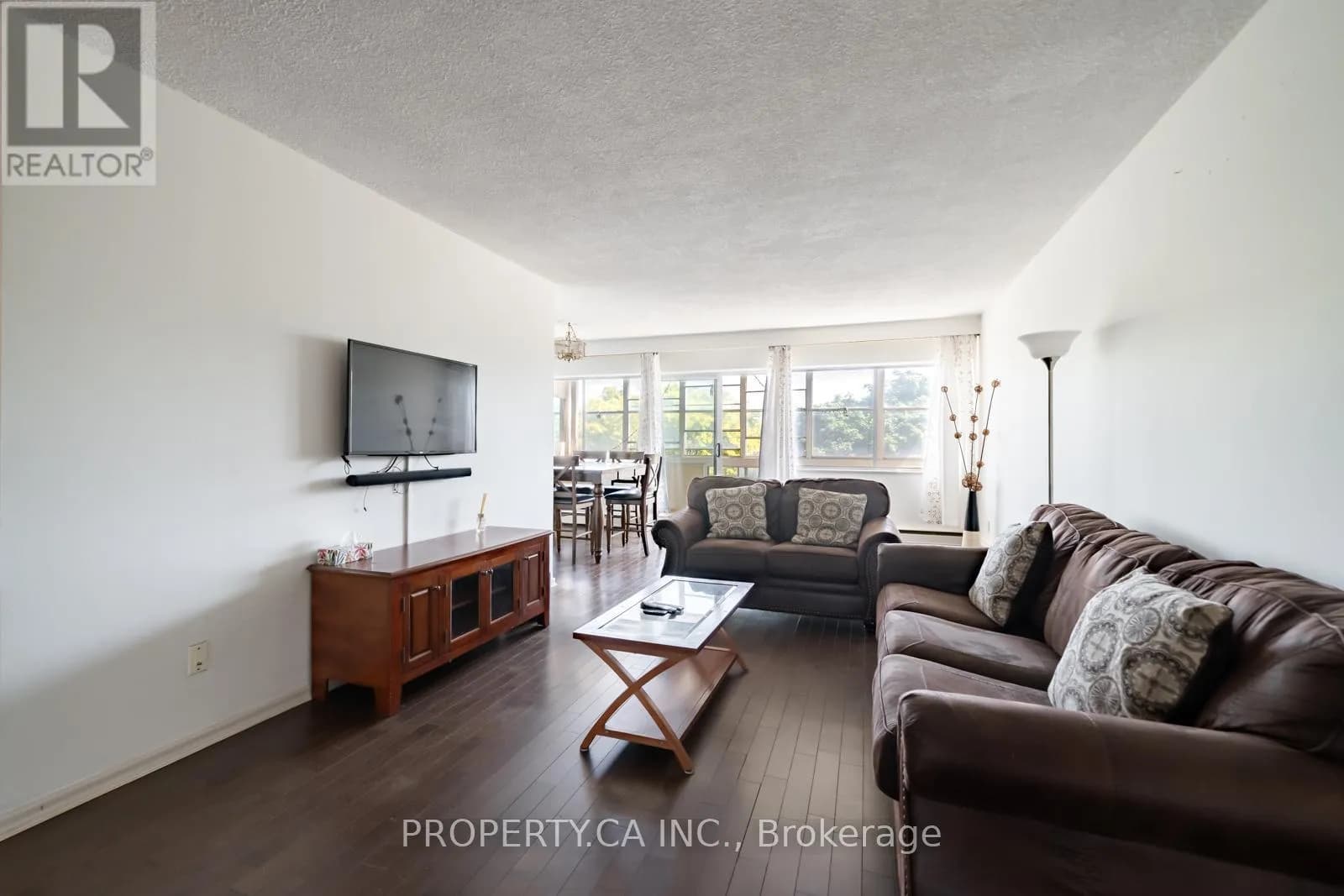 404 - 45 WESTMOUNT ROAD N — photo 3 of 22