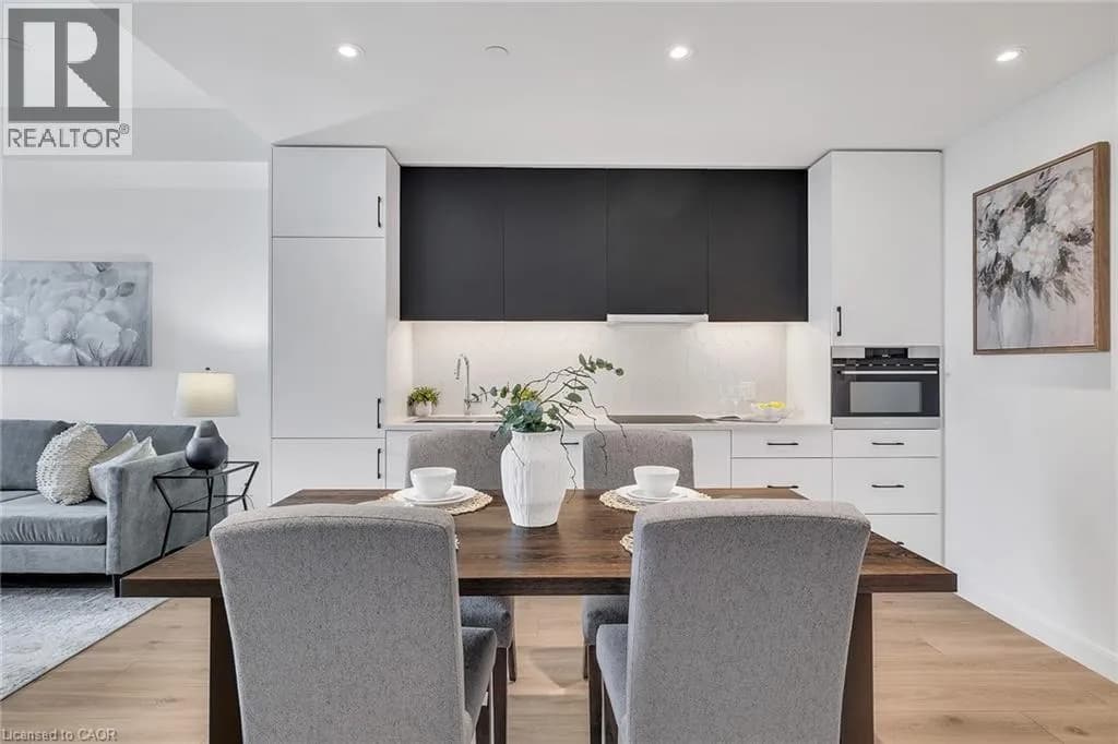 741 KING Street W Unit# 306 — photo 4 of 24