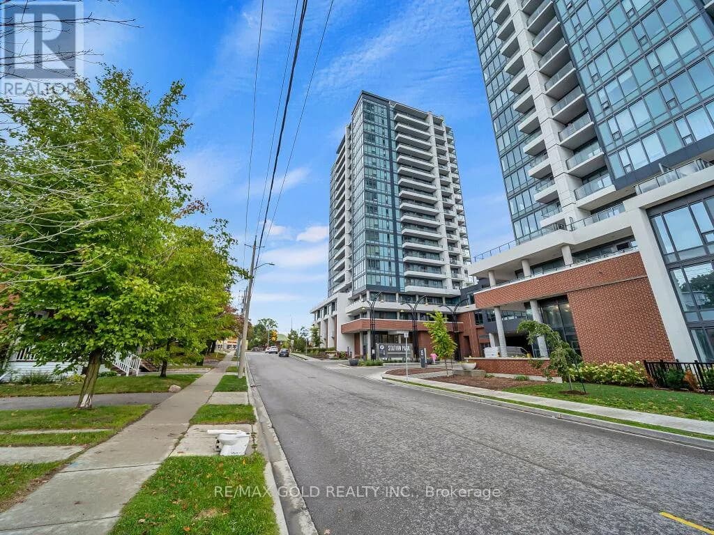 1405 - 5 WELLINGTON STREET — photo 2 of 42
