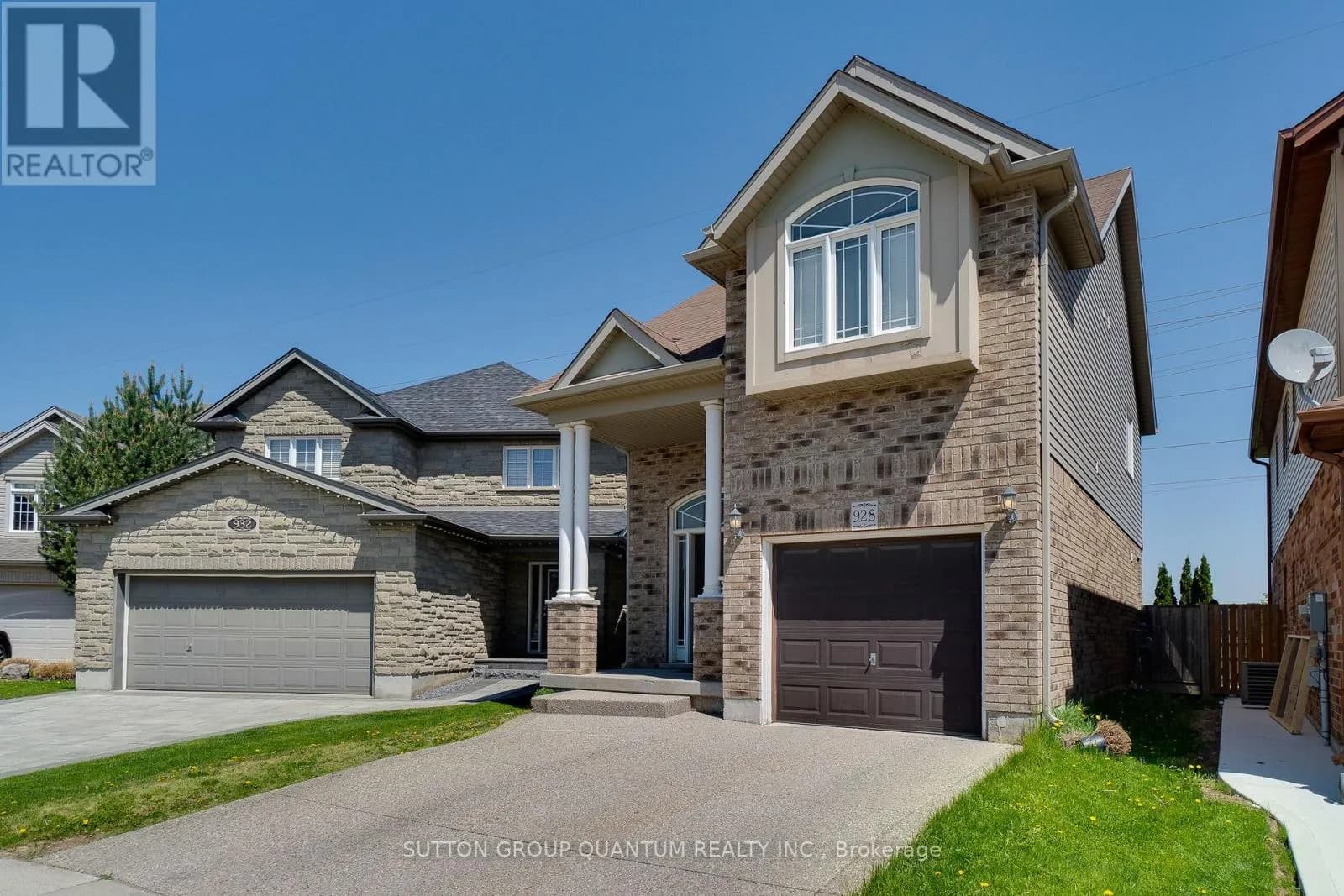 928 DUNBLANE COURT — photo 3 of 48
