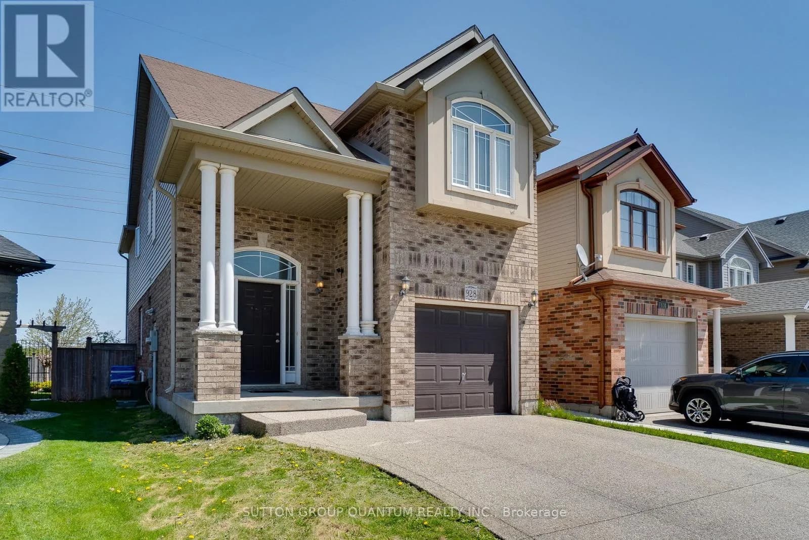 928 DUNBLANE COURT — photo 4 of 48