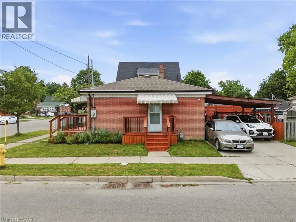 166 CATHARINE Avenue — photo 3 of 41