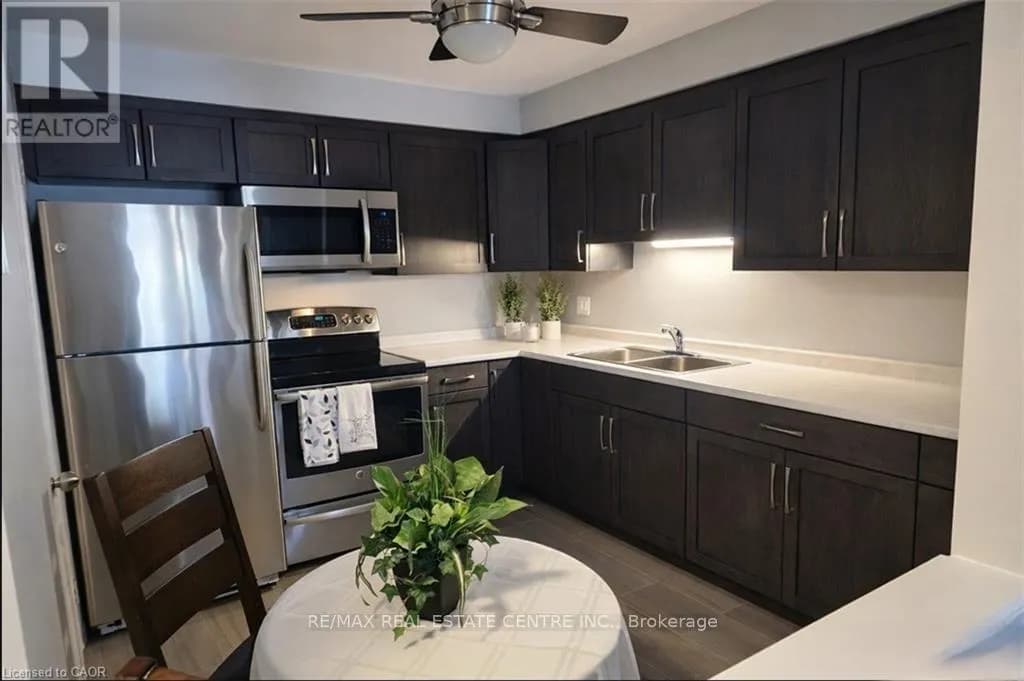106 - 565 GREENFIELD AVENUE — photo 3 of 50