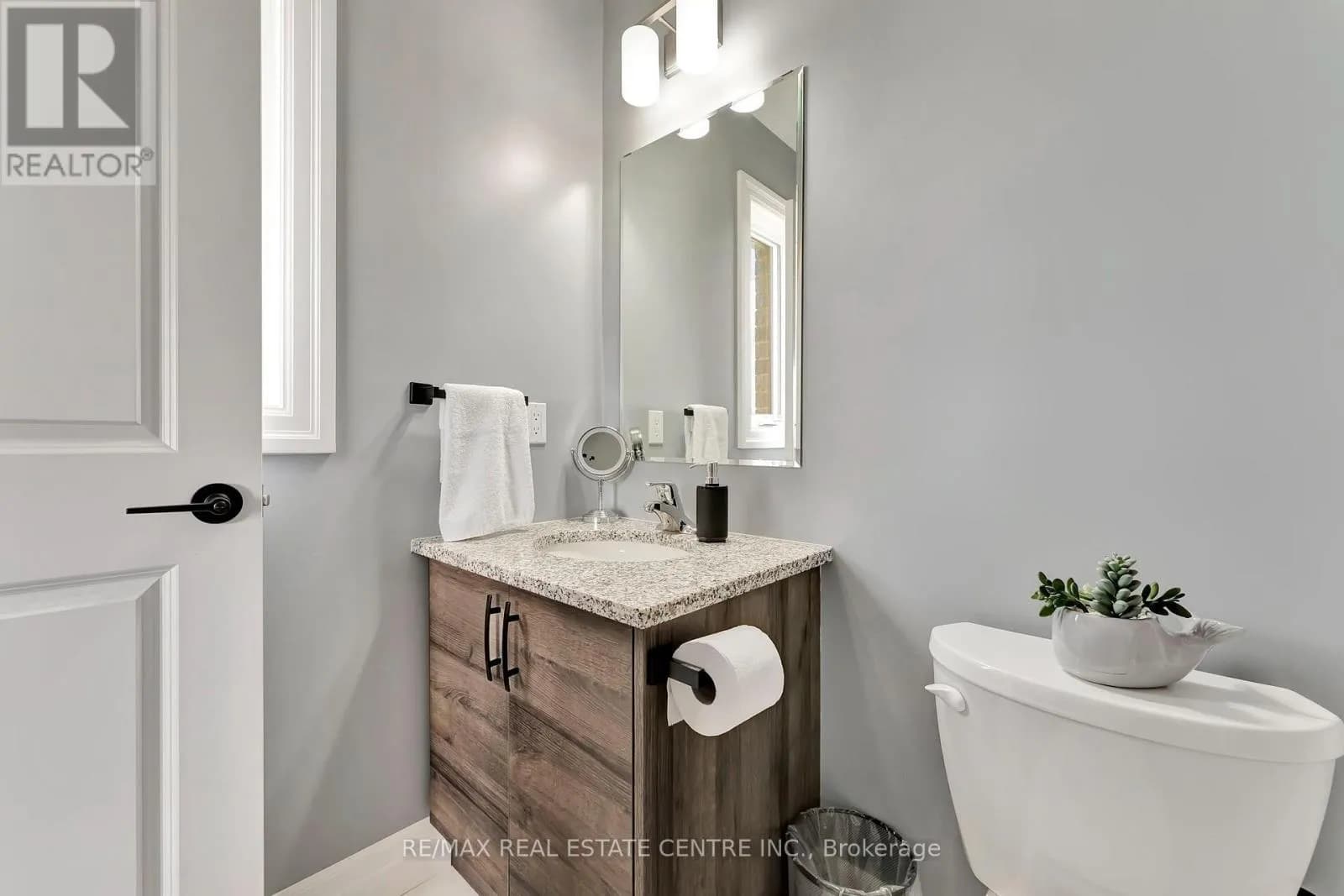 6 - 32 FAITH STREET — photo 4 of 38