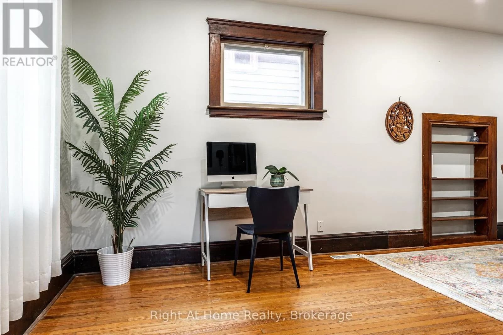 92 REBECCA STREET — photo 5 of 44
