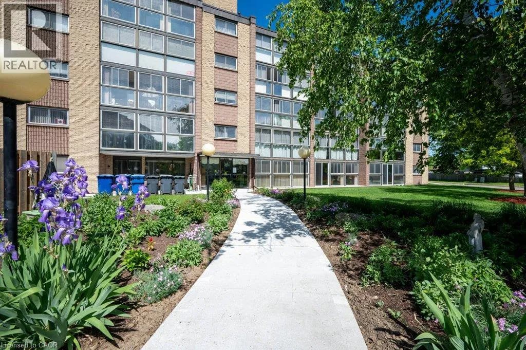 400 CHAMPLAIN Boulevard Unit# 406 — photo 1 of 49