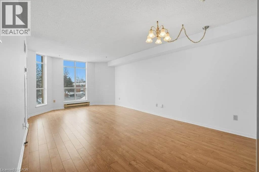 1414 KING Street E Unit# 302 — photo 5 of 34
