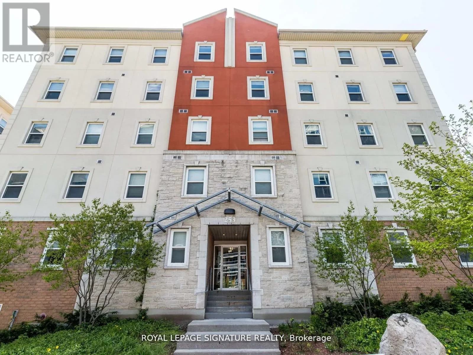 101 - 253 LESTER STREET — photo 1 of 34