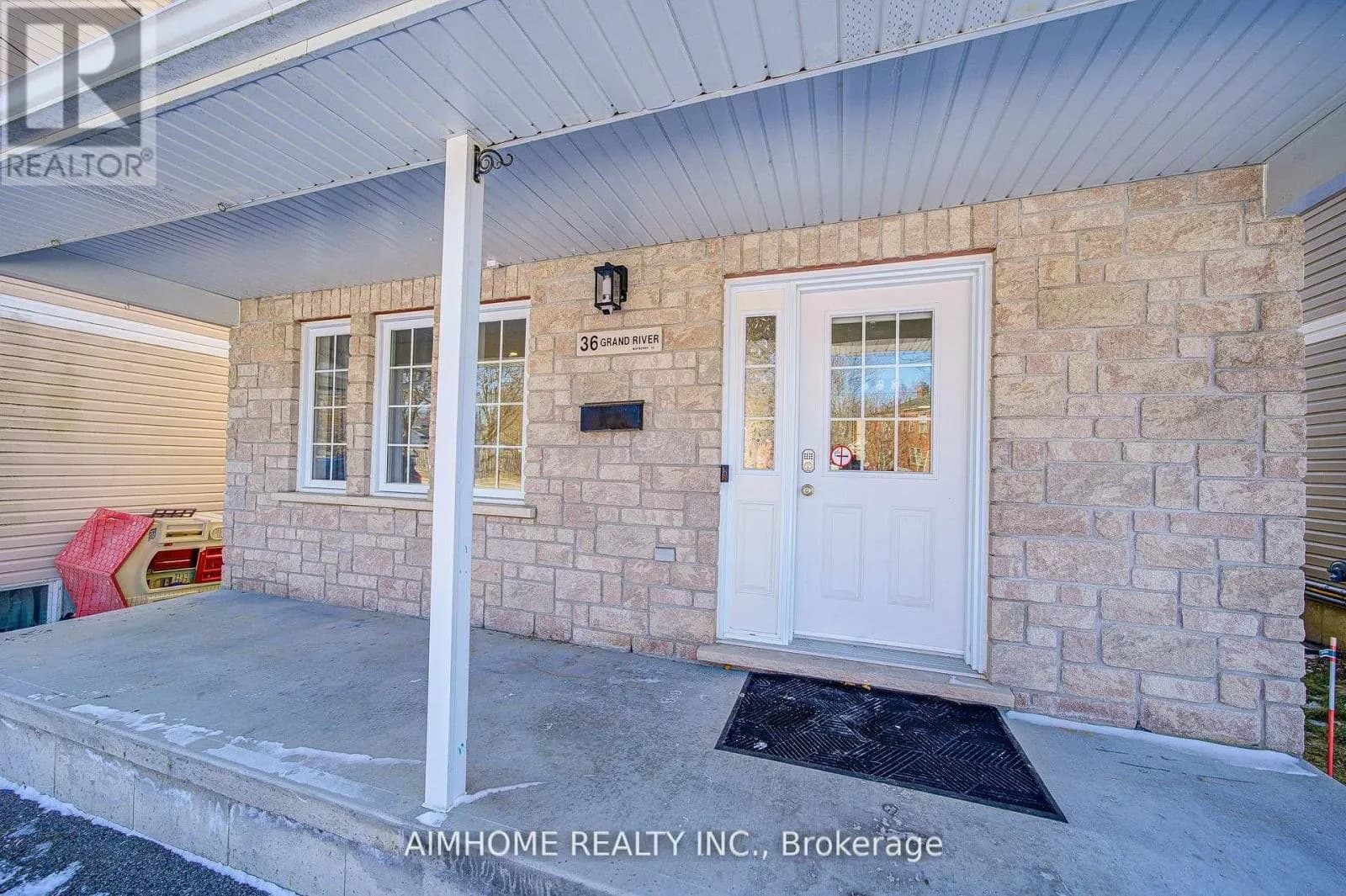 36 GRAND RIVER AVENUE — photo 2 of 50