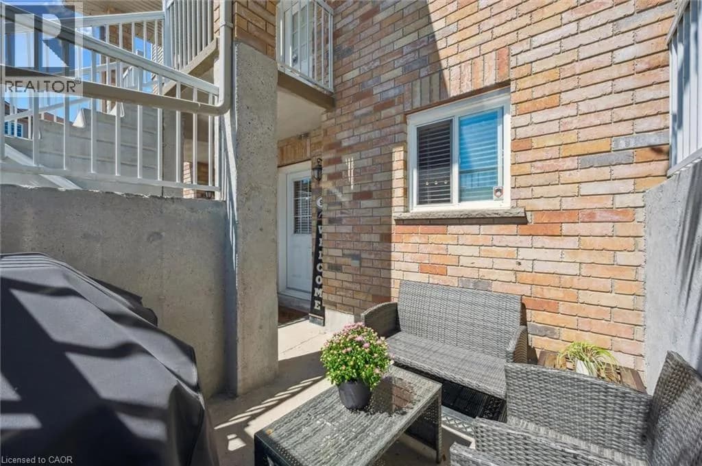 50 HOWE Drive Unit# 9D — photo 5 of 21