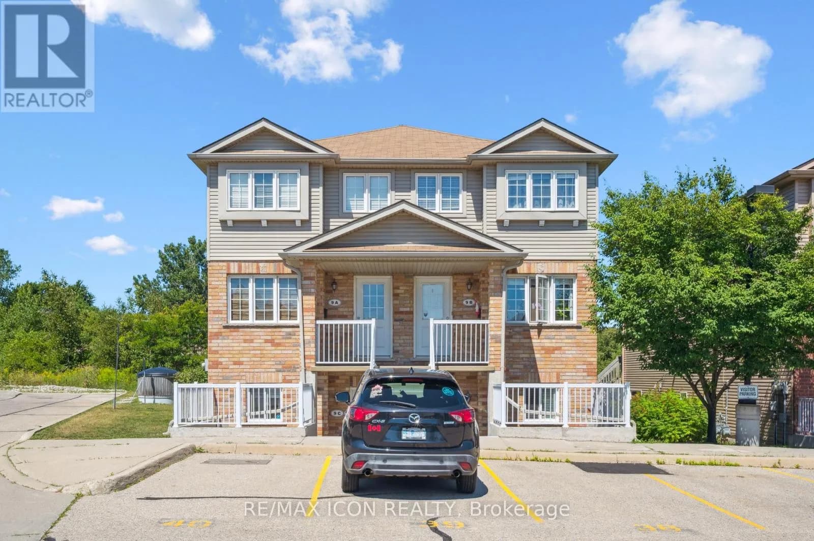 9D - 50 HOWE DRIVE — photo 1 of 21