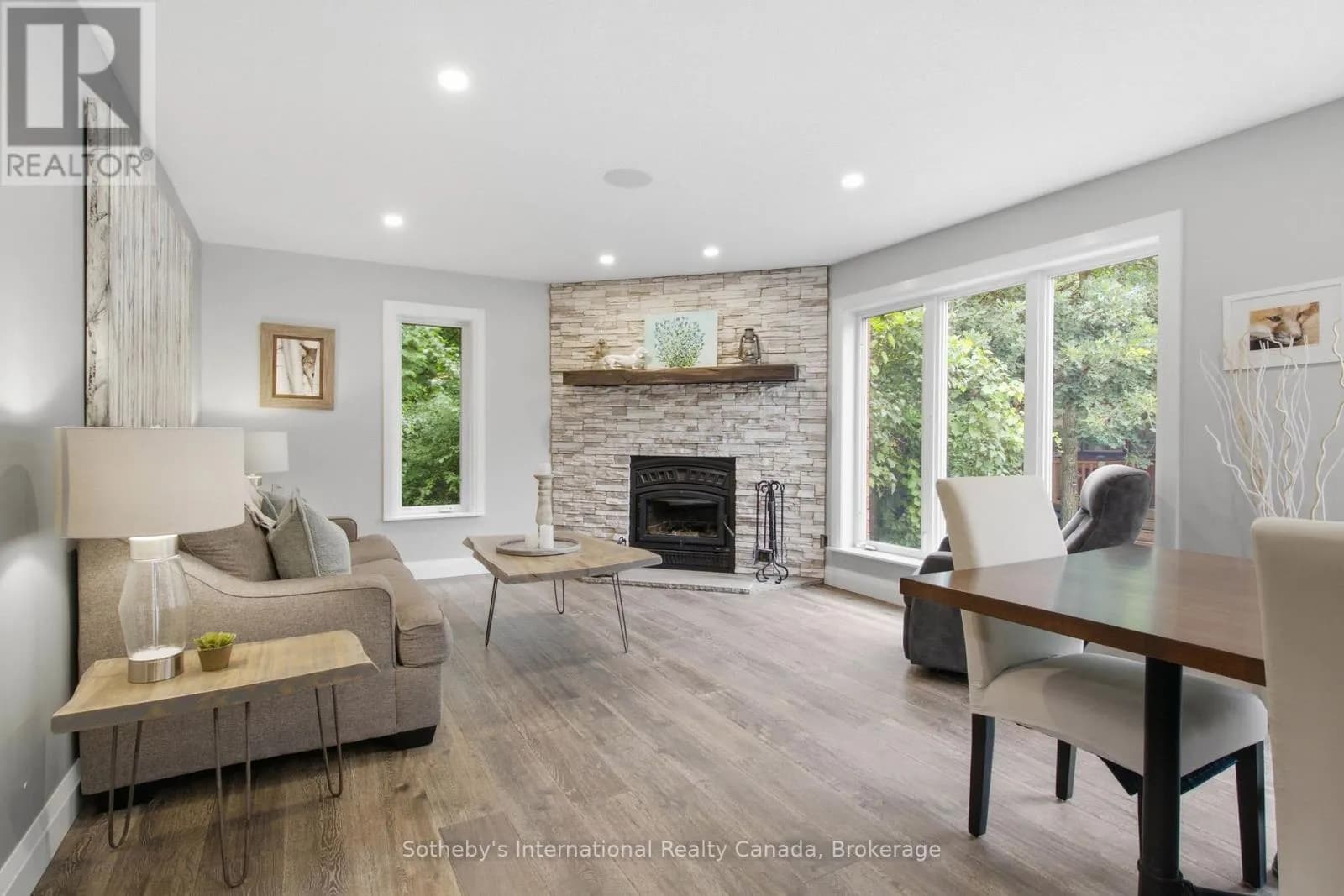 6153 WEISENBERG ROAD — photo 5 of 32