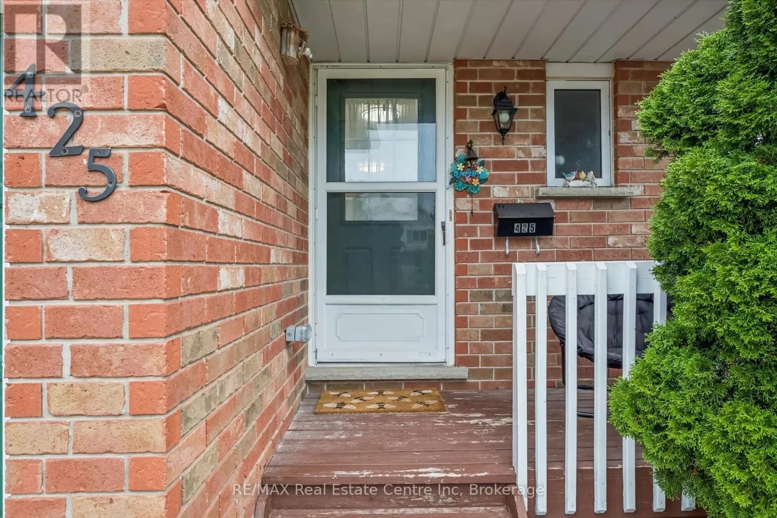 425 EXMOOR STREET — photo 4 of 38