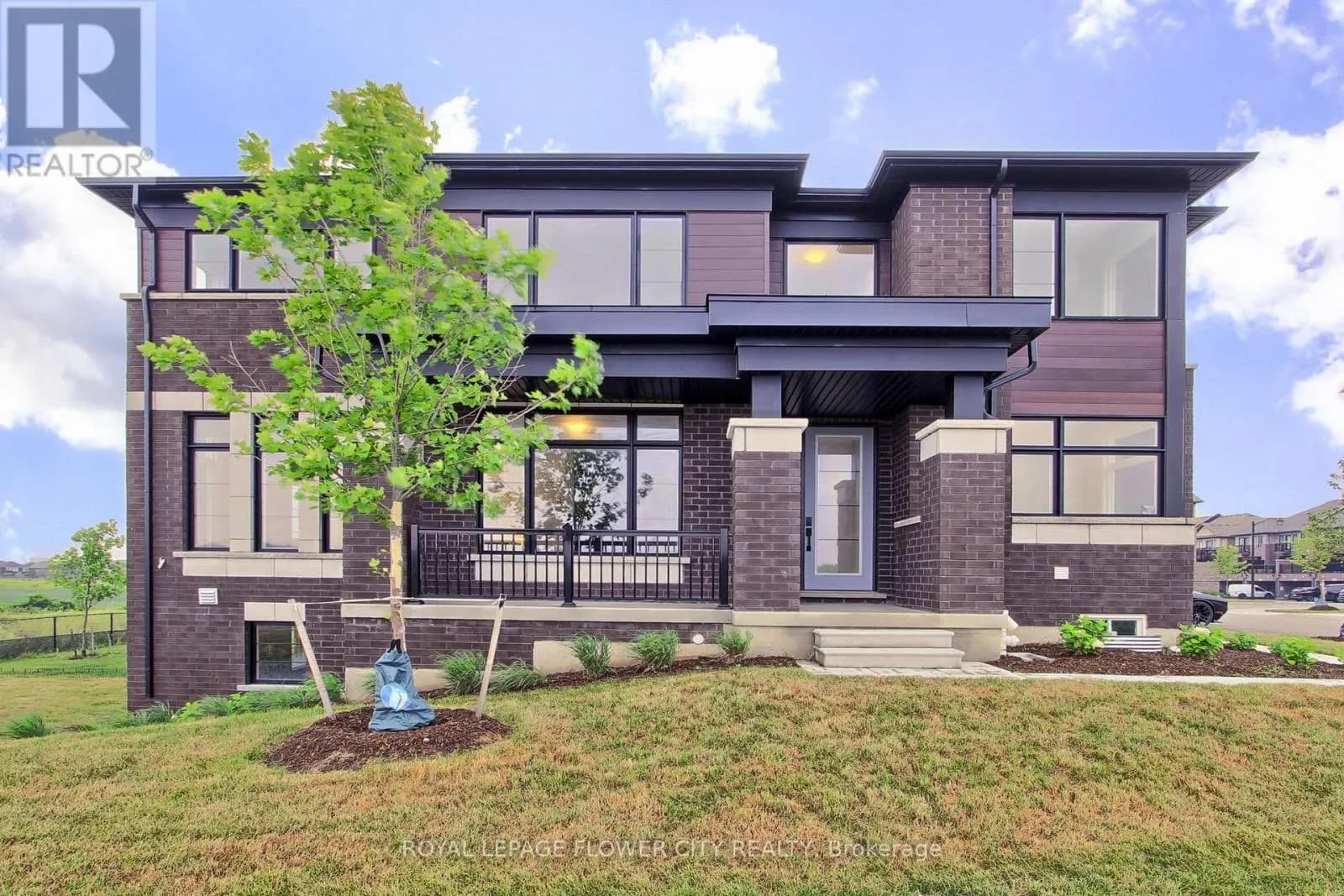 1 - 400 NEWMAN DRIVE — photo 1 of 43