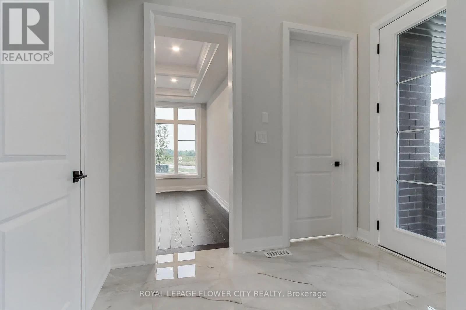 1 - 400 NEWMAN DRIVE — photo 5 of 43