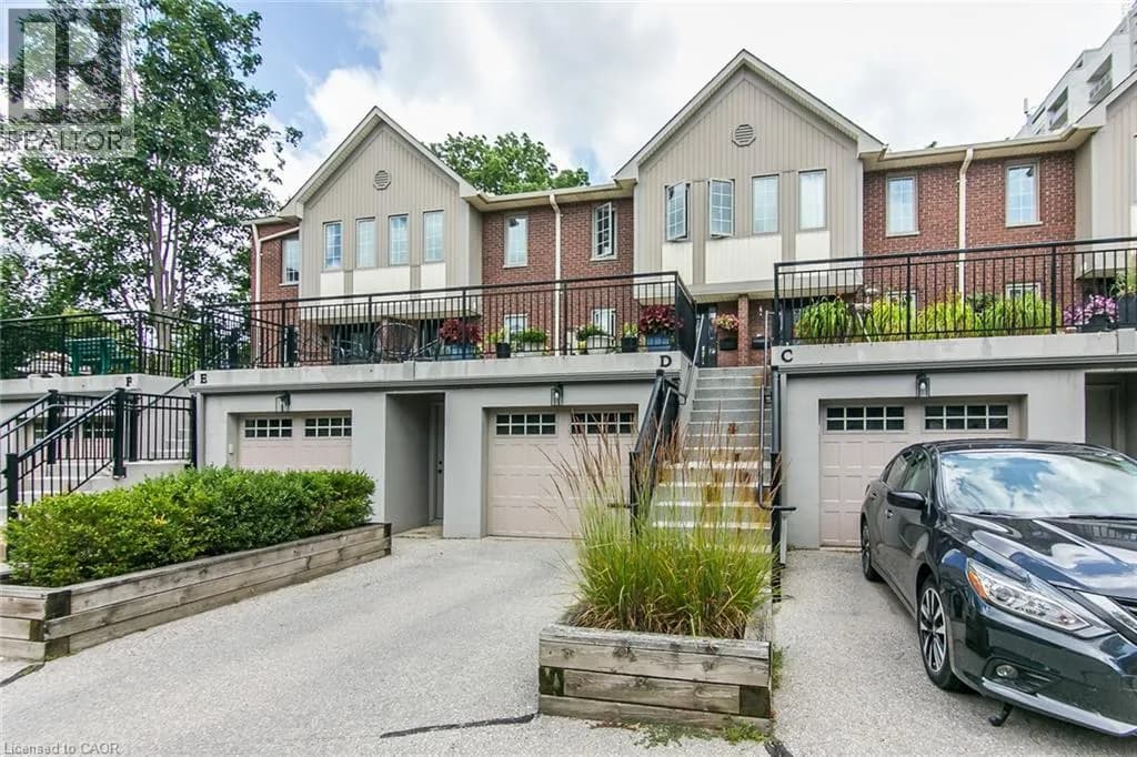 28 AHRENS Street W Unit# D — photo 3 of 50