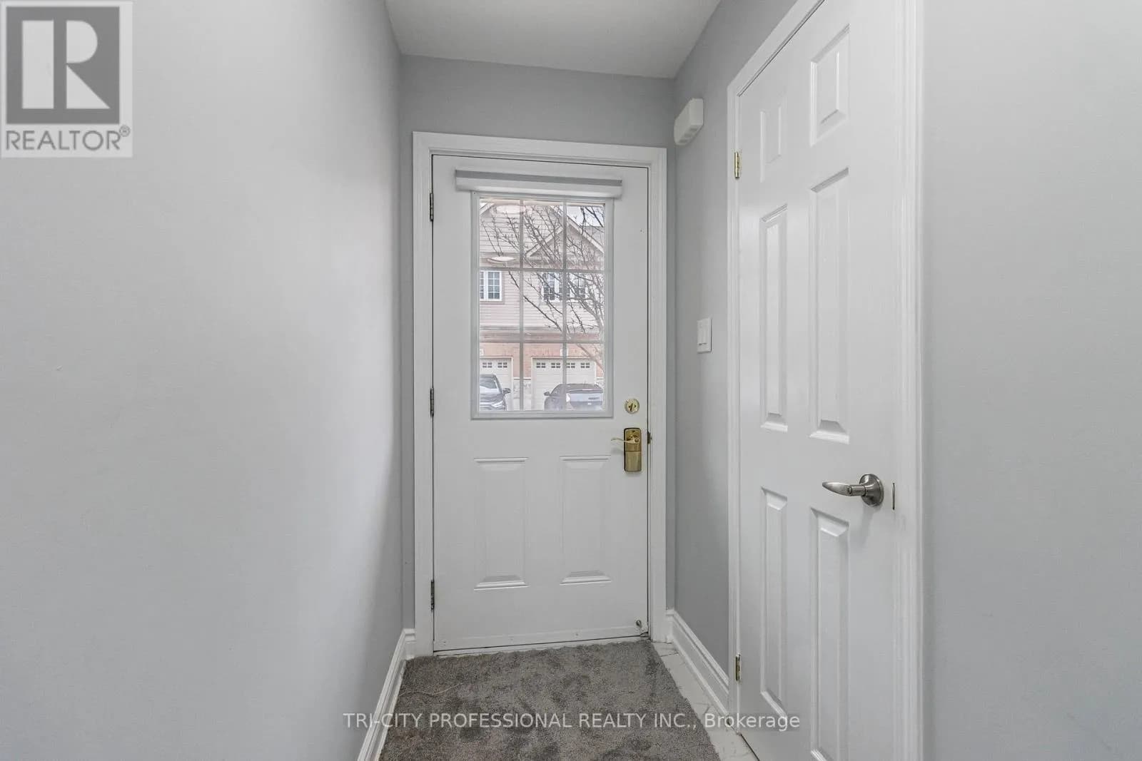 94 - 355 FISHER MILLS ROAD — photo 4 of 49