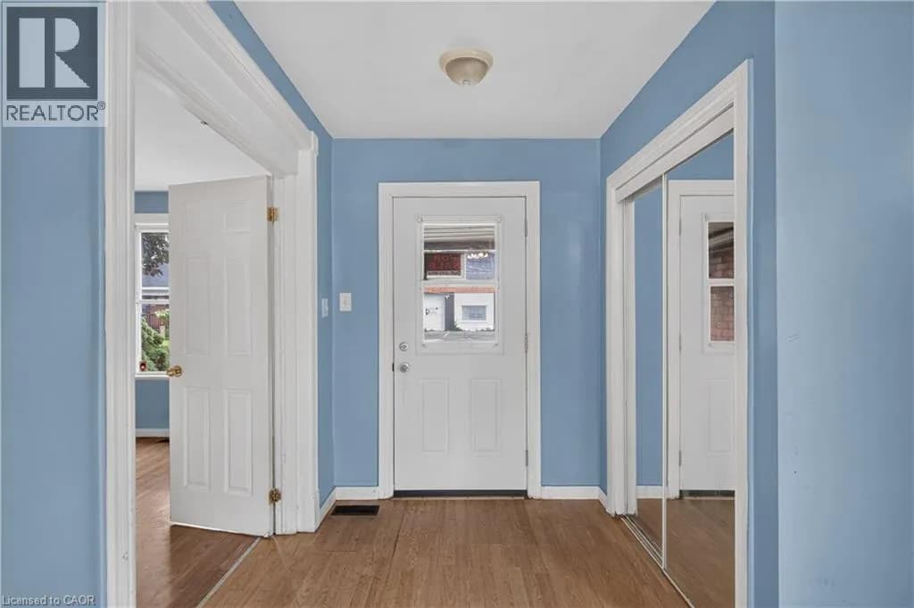 250 MURRAY Street — photo 4 of 22