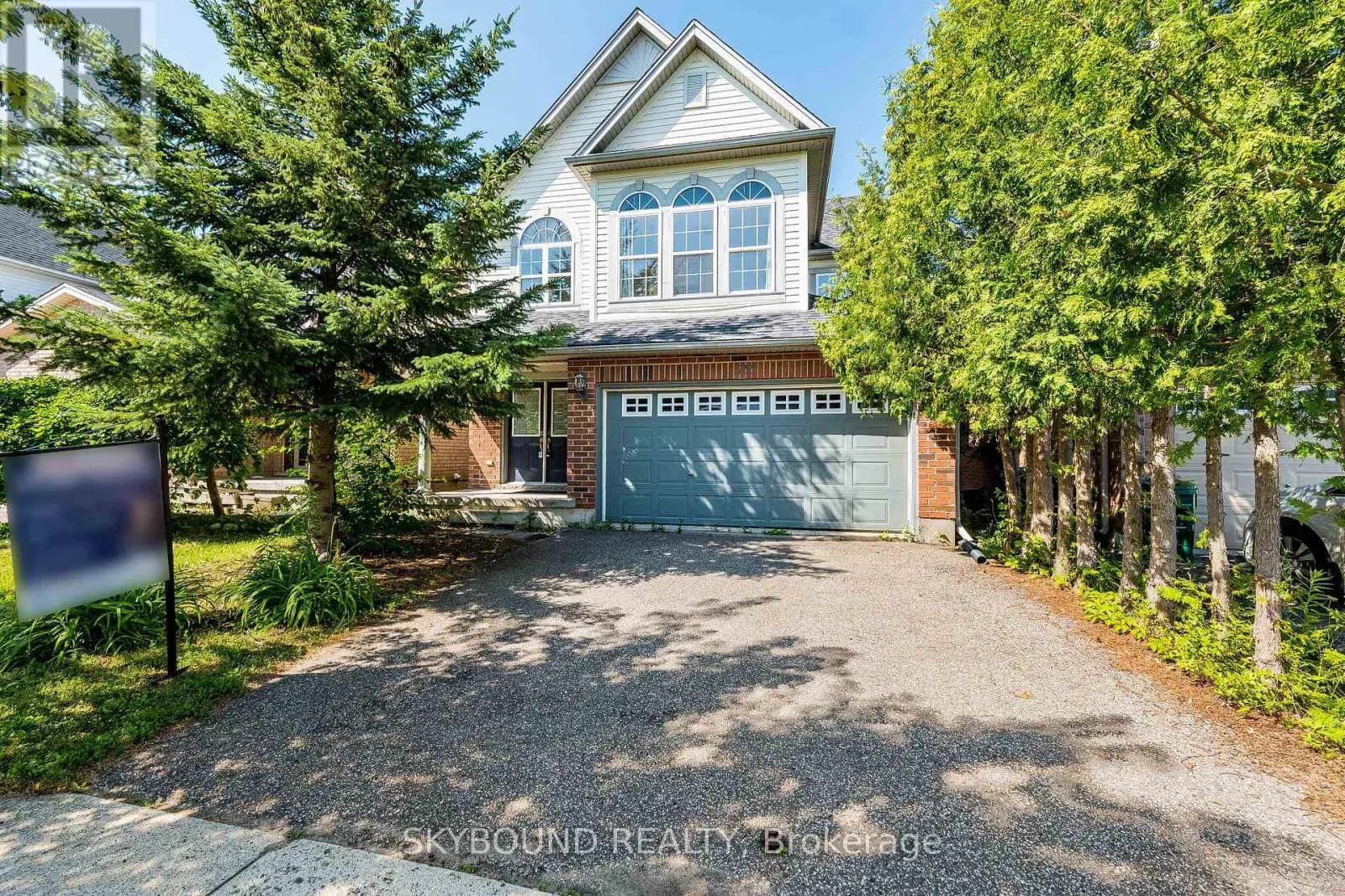 735 KARLSFELD ROAD — photo 1 of 47